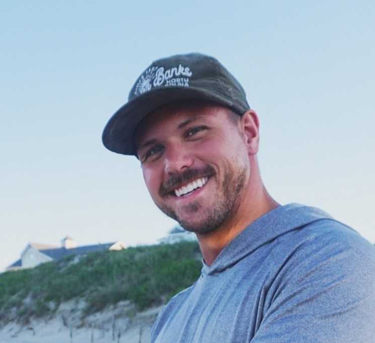 William Reynolds' headshot